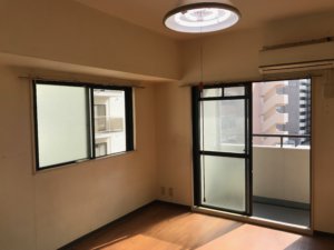 交換前の照明写真
